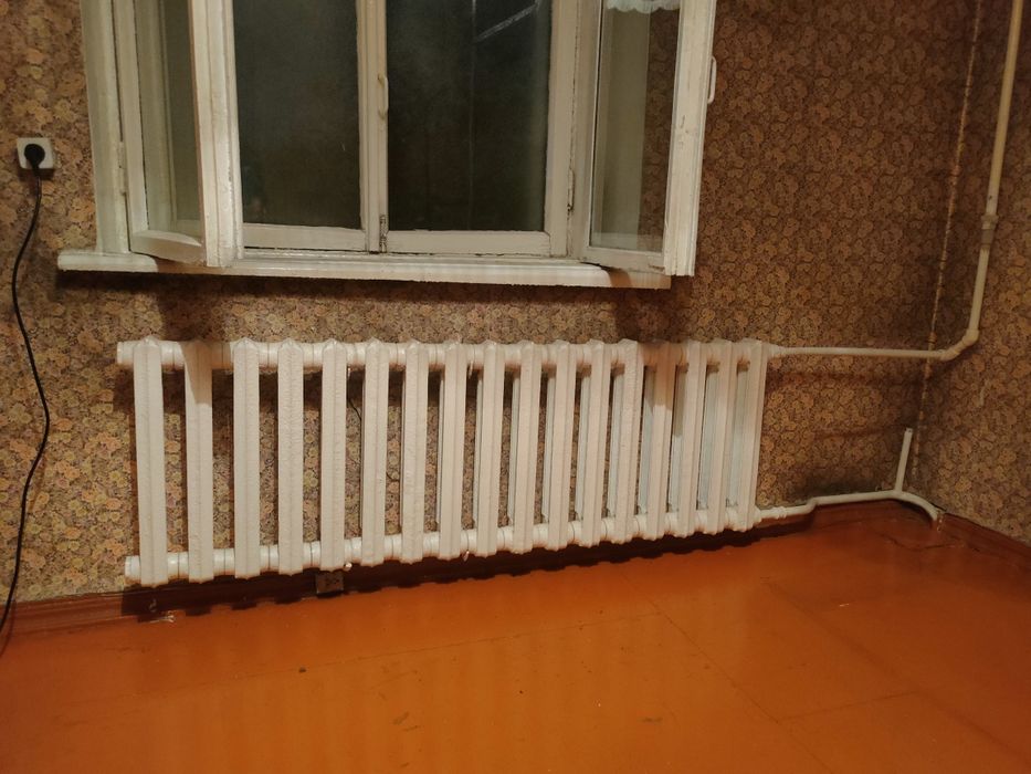 Продам чугунные радиаторы