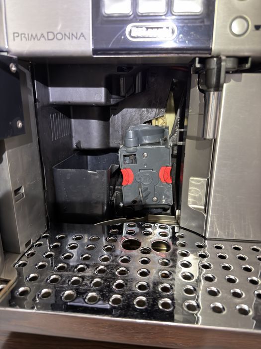 Espresor automat Delonghi PrimaDonna - garantie