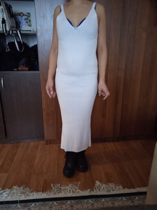 Продам платье новое