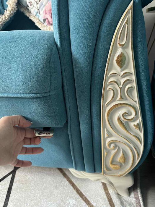 Холна гарнитура Weltew