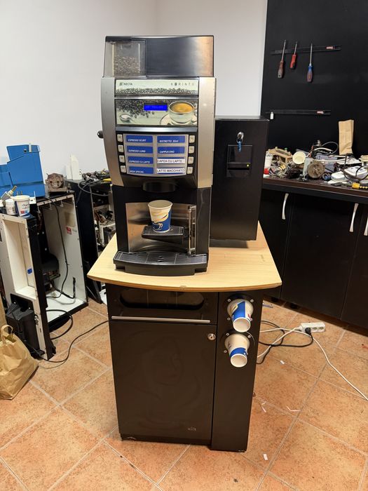 Reparatii aparate de cafea/Expresoare + instalam si inchiriem in locatia ta