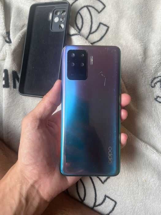 Телефон оппо Рено 5