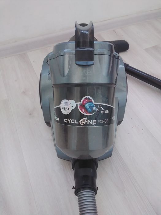 Продам Пылесос ARTEL