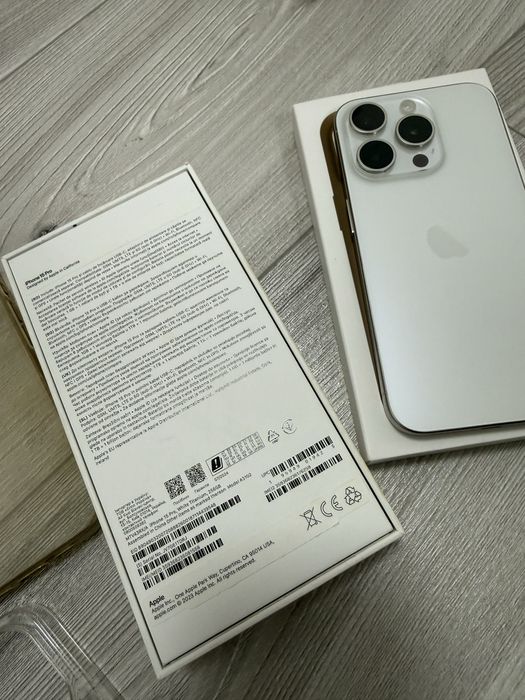 iPhone 15 Pro White Titanium 256Gb