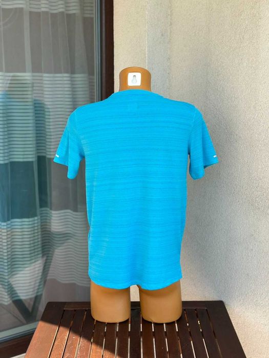 Мъжка тениска Nike Dri-Fit - размер S, Отлично състояние