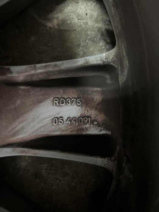 Продавам джанти BMW