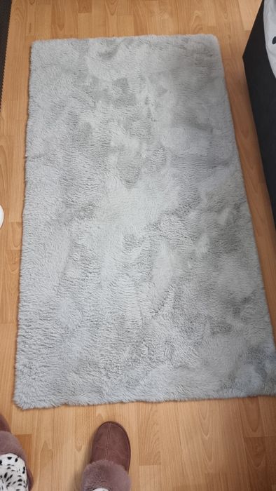 Пухкав килим и пътеки