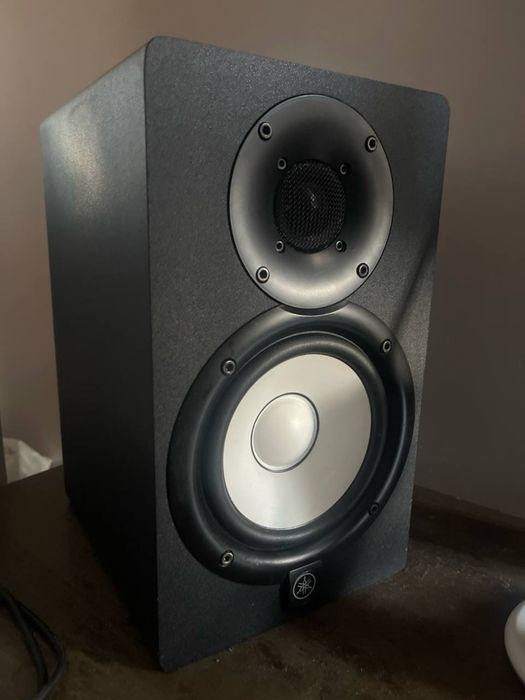 Мониторы студийные YAMAHA HS5 пара