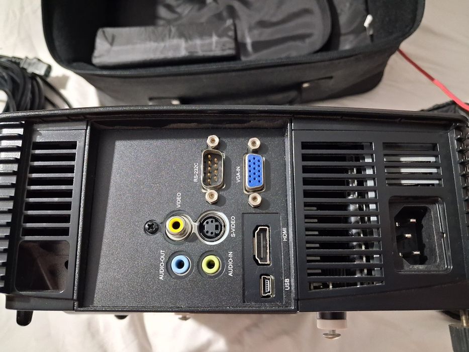 Proiector 3D Optoma H182X