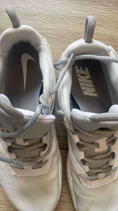 Nike Zoom HyperAce 3