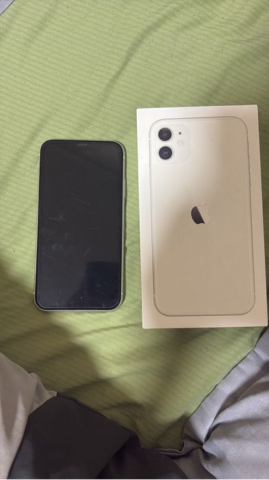 iphone 11 БЕЗ ТОРГА.