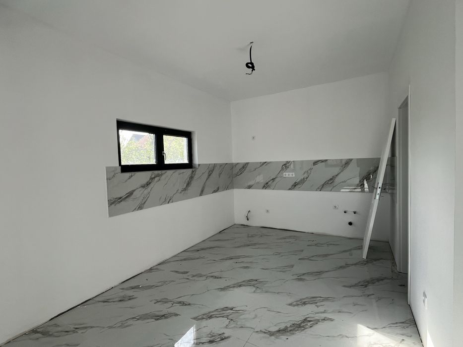 De vanzare casa noua