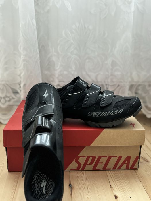 MTB шпайкове Specialized и shimano 41;42 и 45 номер