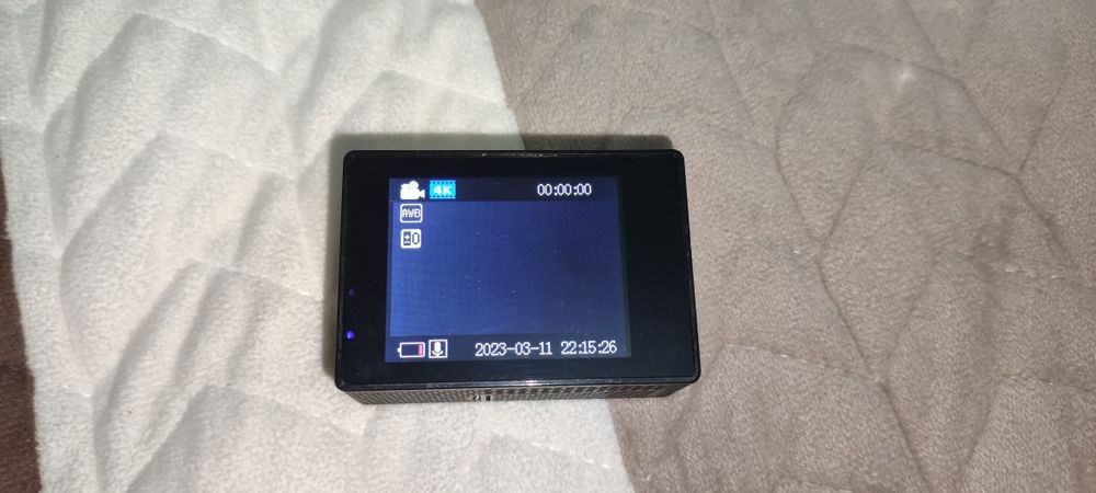 4k экшн камера с двумя экранами