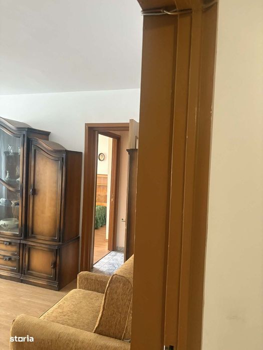 Apartament 3 camere zona ASTRA,zona Berzei