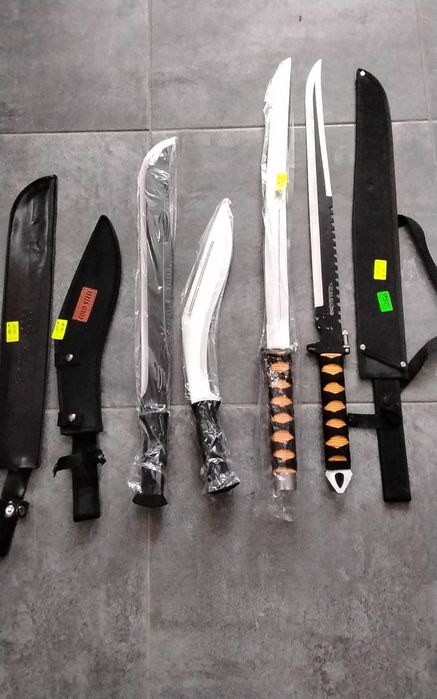 Ножове и мачета, кукри