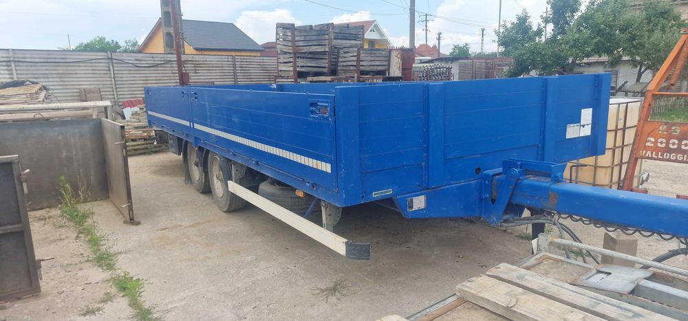 Remorca auto camion