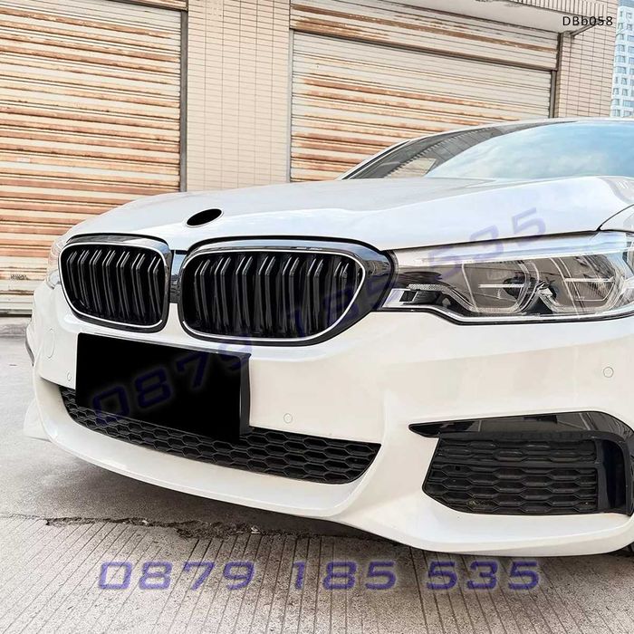 Двойни светещи LED бъбреци BMW G30 G31, черен гланц бмв предни решетки с лед светлини г30 г31