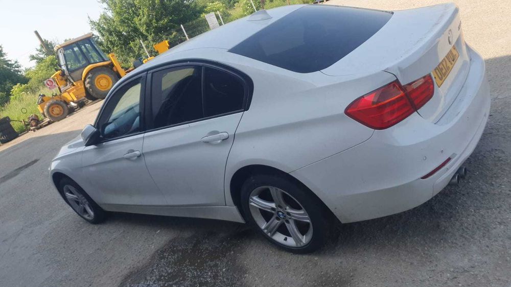 Dezmembrez BMW Seria 3 318 F30 2.0 d 2012