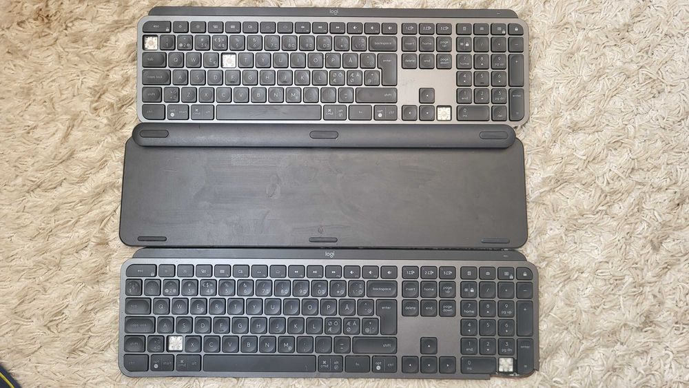 Logitech MX Keys Tastatura Wireless de piese se vinde la tastă piesa