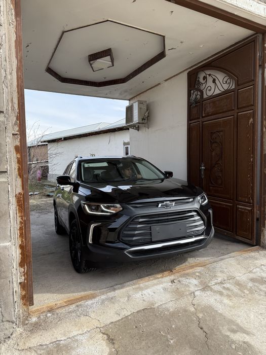 Treckekwhhqiqbbabahq