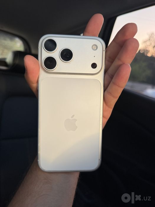 iPhone 17 pro max 256 gb
