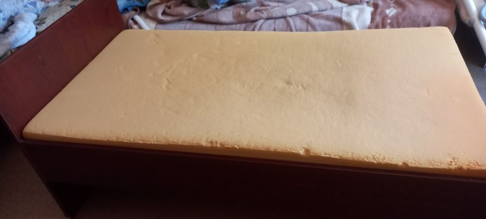 Продам кровать детскую