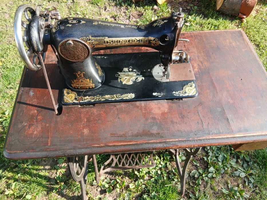 Masina de cusut Singer vintage