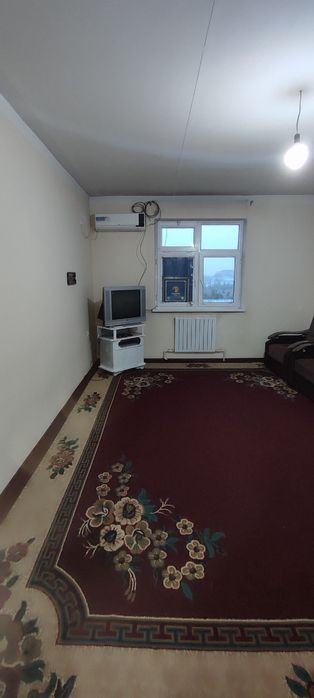 Фарғона шаҳри 3 хонали квартира узоқ муддатга ижарага берилади