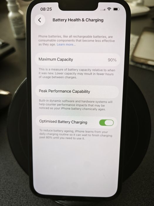 iPhone 14 256gb Baterie 90%
