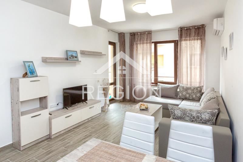 Дава се под наем Двустаен апартамент в Варна, Левски - 70 кв.м за 700 € - Снимка #8