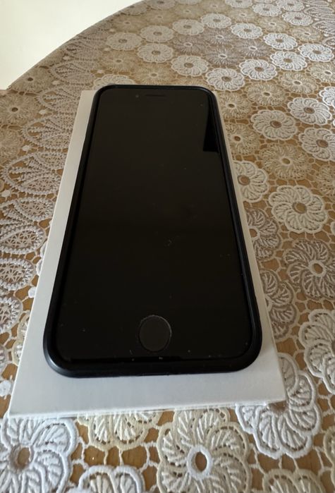 iphone SE 3  128 gb