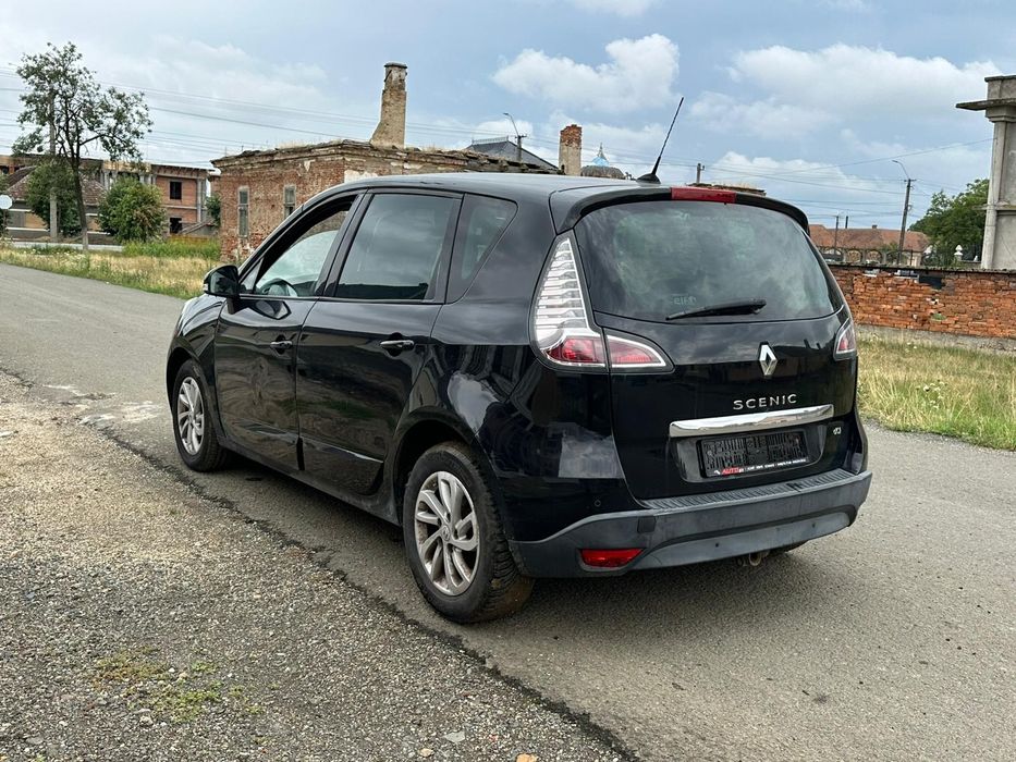 Renault Scenic 1.5dci Led 2012 5locuri
