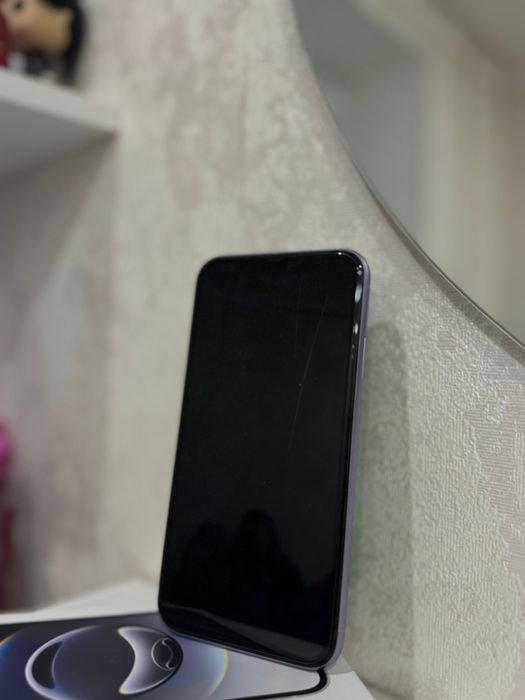 Продам Iphone 11 128гб  памяти
