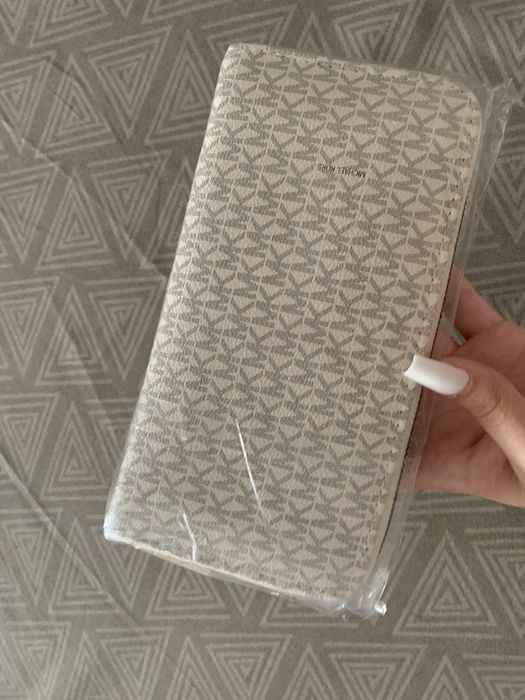 Portofel Michael Kors - OFERTĂ - 49 RON