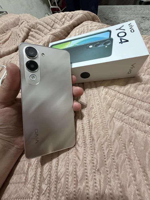 Vivo YO4 телефон