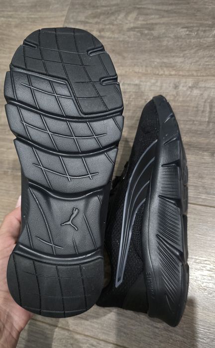 Маратонки черни  PUMA и NIKE