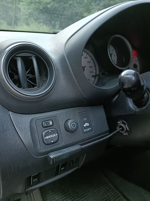 Toyota RAV4*fab:2004 *2.0diesel*4x4 Schimburi  + - diferență