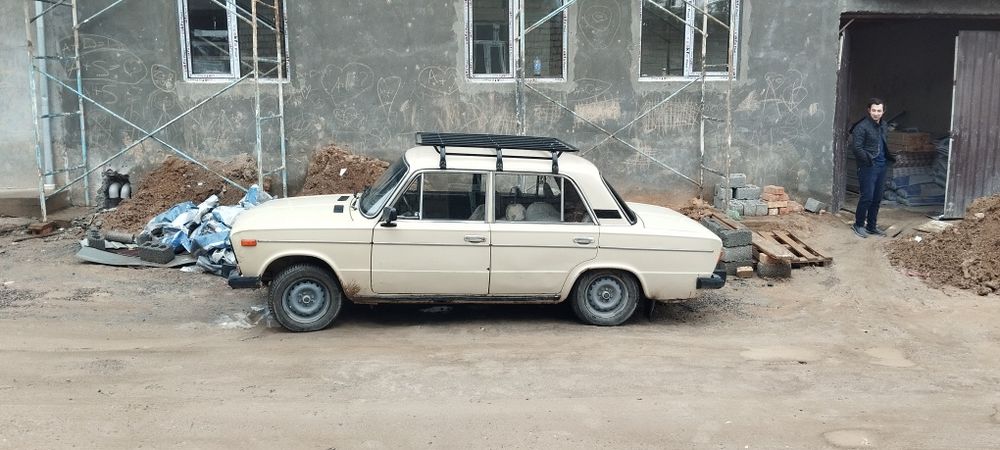 Vaz 2106 sotiladi