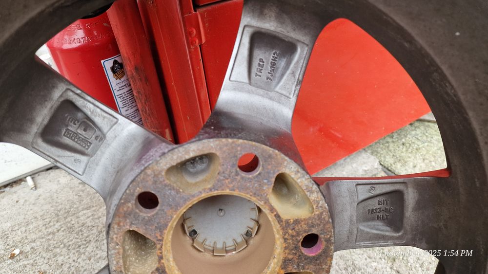 Jante R16 5x120 Dezent ET35