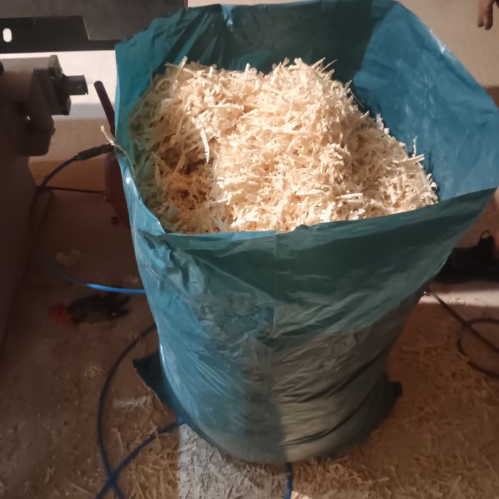 Rumeguș/talaj uscat bun pt animale de companie