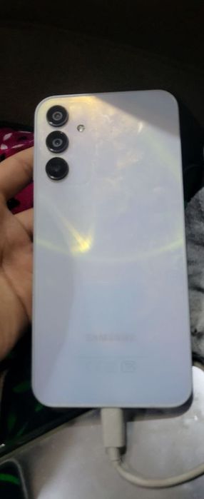 Samsung A15 sotiladi obmen bor