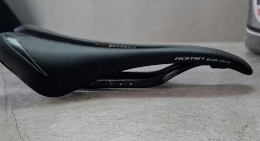 Седалка за шосеен велосипед Specialized Romin Evo Pro