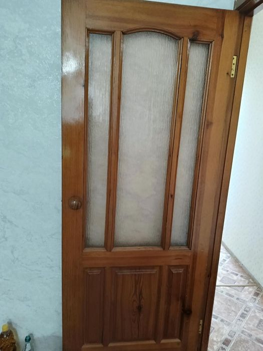 Продам срочно  Буу двери.