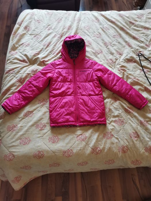 Vand haina 2 fețe COLUMBIA  marimea S(14-16 ani)