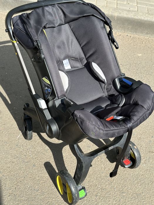 Продам 2 в 1 автокресло коляску