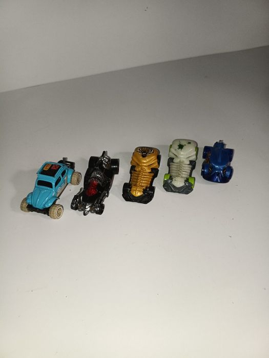 Продам машинки hot wheels