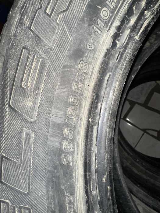 Продам резину 265/60 r18