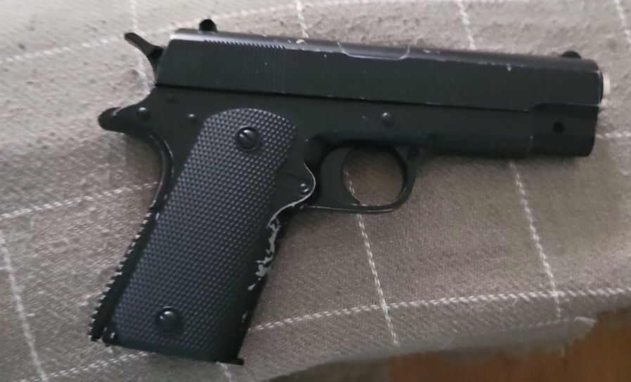 М1911 игрушечный б/у