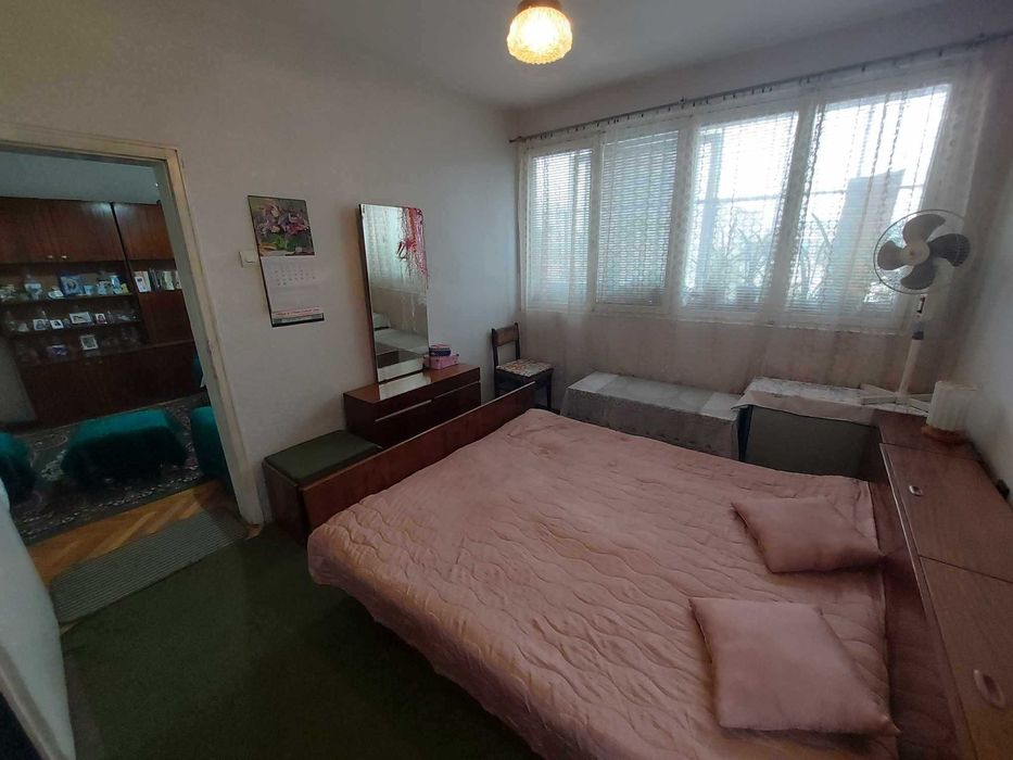 Продава се Тристаен апартамент в Търговище, Вароша - 82 кв.м за 996 €/кв.м - Снимка #9